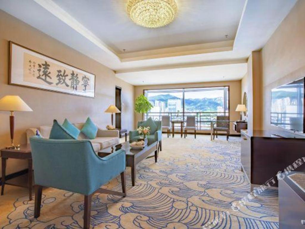 Qingdao Blue Horizon Hotel - Laoshan Buitenkant foto