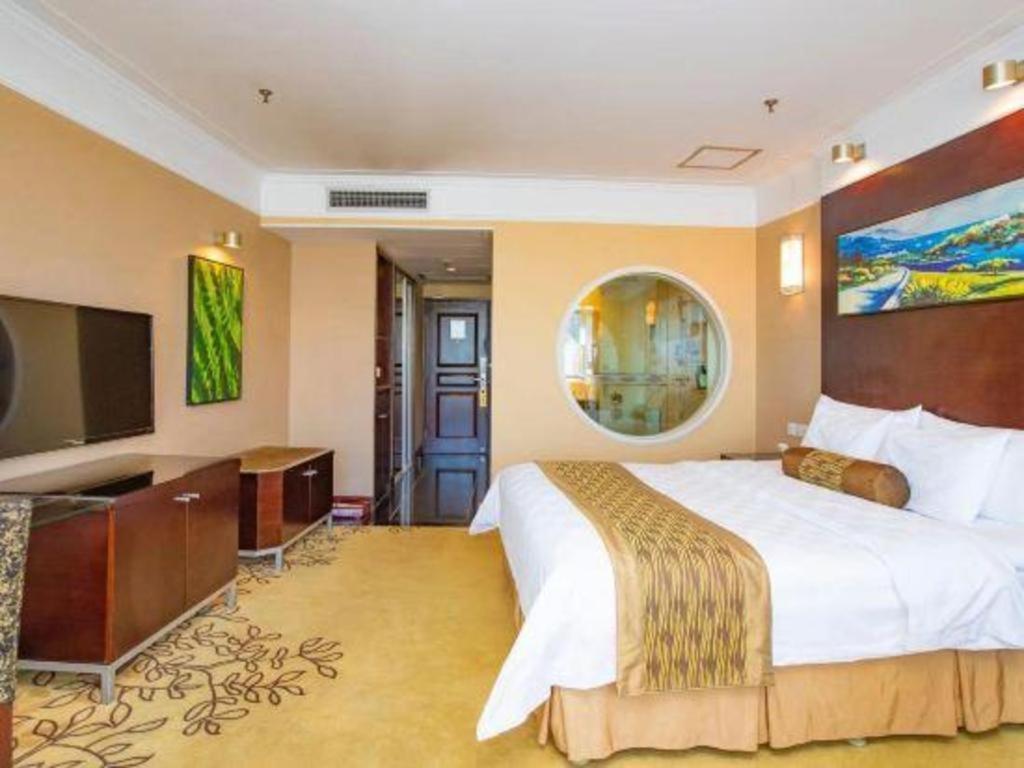 Qingdao Blue Horizon Hotel - Laoshan Buitenkant foto
